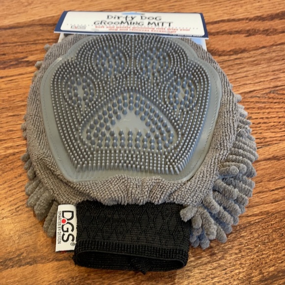 Dirty Dog Grooming Mit - Picture 5 of 6